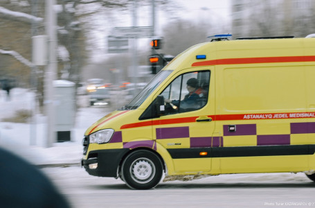 Түркістан облысында бала шеге жұтып қойған 