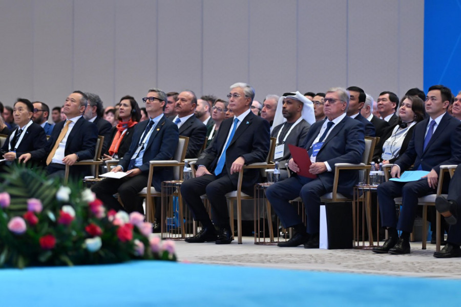 Тоқаев “Қазақстан - академиялық білім аймағы“ халықаралық форумына қатысып отыр