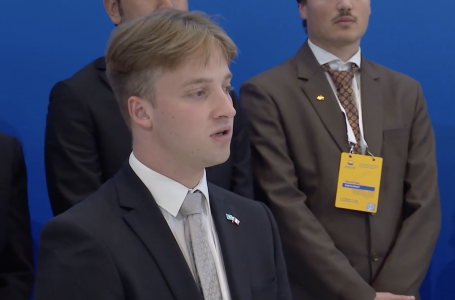 Франциялық студент Тоқаевқа қазақ тілін үйреніп жүргенін айтты