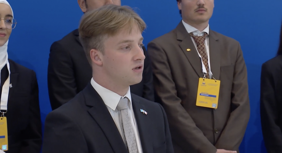 Франциялық студент Тоқаевқа қазақ тілін үйреніп жүргенін айтты