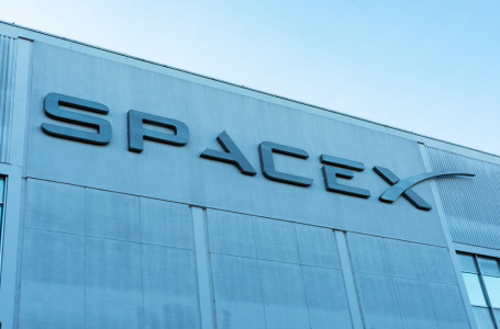 SpaceX Оңтүстік Кореяның бесінші әскери барлау спутнигін орбитаға шығарды