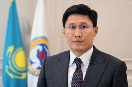 Сатыбалды ауыс-түйіс жүргізіп жатыр: Бостандық ауданына жаңа әкім келді