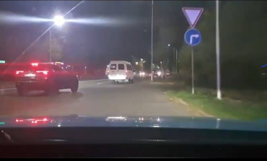 Таразда мас жүргізуші полицейлерден қашпақ болды (видео)