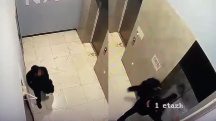 Астанада ер адам лифтінің ішіне құлап кеткен