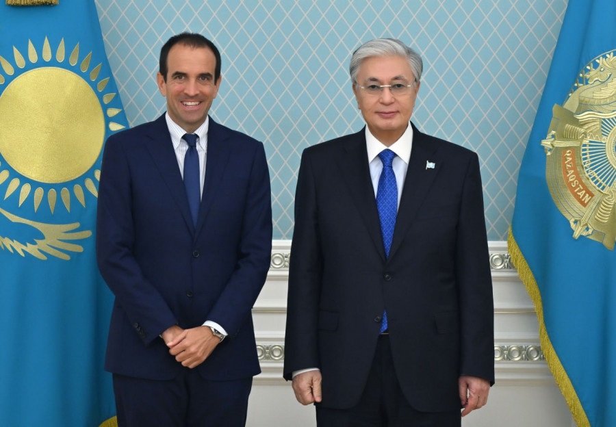 Тоқаев FIP президенті мен Premier Padel әлемдік кәсіби турының төрағасын қабылдады