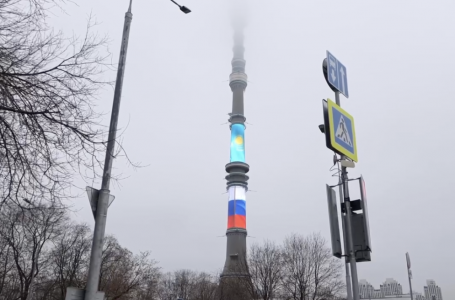 Қазақстанның көк Туы Мәскеу көшелерінде желбіреп тұр