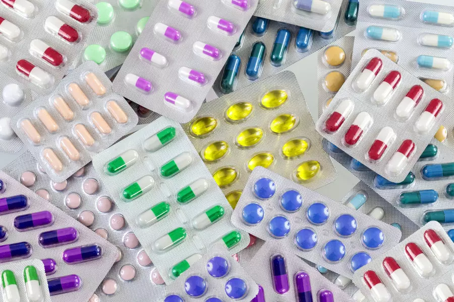 Бектенов дәрі-дәрмек бағасы бойынша тапсырма берді