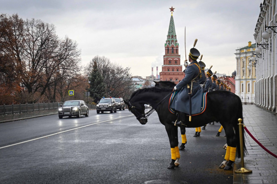 Ресей тарапы Кремльде Тоқаевты қалай қарсы алды? 