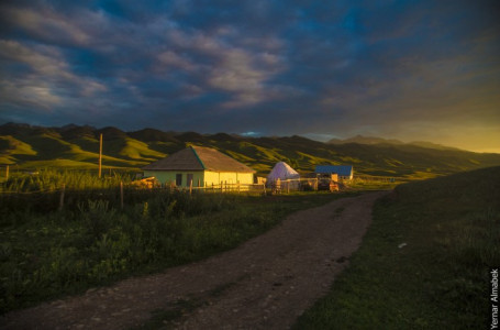 Тоқаев кәсіпкерлерді өз ауыл-аймағының өркендеуіне үлес қосуға шақырды