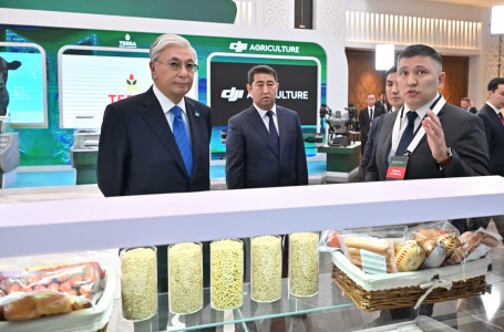 Президент ауыл шаруашылығындағы цифрлық шешімдер көрмесін аралап көрді