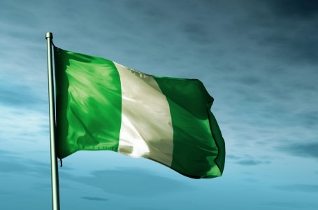 Нигерияда қару асынғандар мектептен 300-ден аса оқушыны ұрлаған