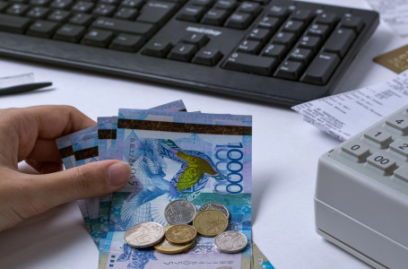 Шығындар мен қаржыны тиімсіз жоспарлау: “Самұрық-Қазынадағы“ ауқымды аудит қорытындысы жарияланды