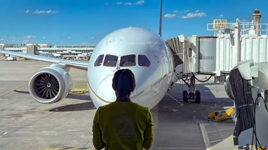 “Қордаланған мәселелерді шешуді кейінге қалдырып отыр“. Тоқаев әуежайларға қатысты министрлікті сынады