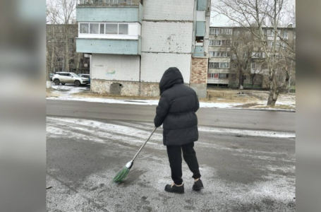Екібастұзда дәмханада жанжал шығарған қыз қоғамдық жұмыстарға тартылды