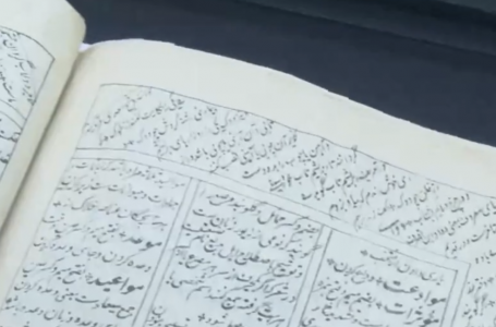 Елге Ираннан көне қолжазбаның көшірмелері әкелінді