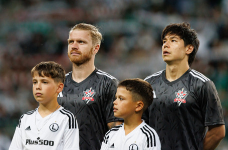 “Ақтөбе“ футбол клубы тоғыз ойыншысымен қоштасты