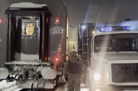 Аса ірі мөлшерде алаяқтық жасаған күдікті Ресейден экстрадицияланды