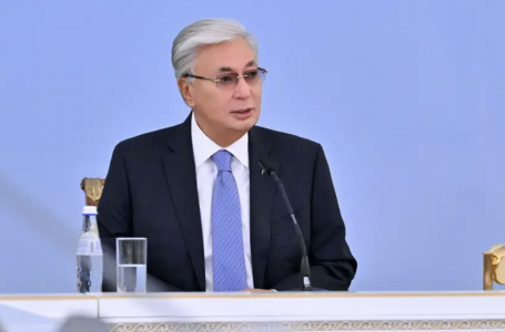 Тоқаев қазақстандықтарды Рождество мерекесімен құттықтады