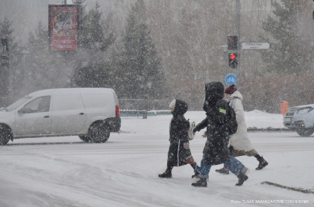 Демалыста бірнеше өңірде қатты қар жауады