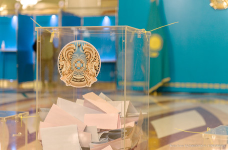 Тоқаев президенттік өкілеттікті беру туралы норманы нақтылауды ұсынды