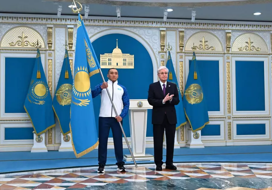 Тоқаев Қысқы Олимпиада алдында спортшыларға Ту тапсырды