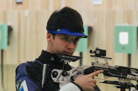 Ислам Сәтбаев Азия чемпионатында алтын медаль жеңіп алды