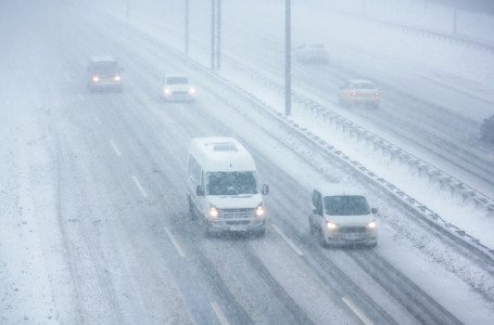 ШҚО-да жол тазалау кезінде жұмысшы қаза тапты