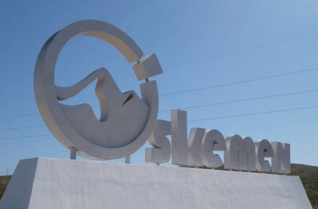 “Кеңес дәуіріндегідей“: әкім Өскеменді екі ауданға бөлудің шартын айтты