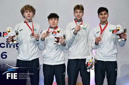 Семсерлесуден Қазақстан құрамасы Азия чемпионатында қола медаль жеңді