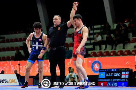 Албаниядағы турнирде қазақстандық балуандардың бағы жанды