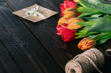 8 наурыз жақындады: Қазақстан қай елдерден гүл жеткізіп отыр?