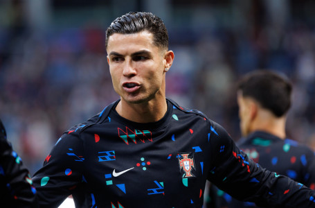 Криштиану Роналдудың жеке ұшағы Таяу Шығыстан ұшып шықты - БАҚ