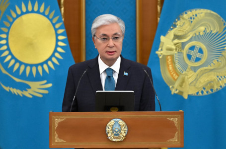 Тоқаев мерекеге орай әйелдер қауымын құттықтады