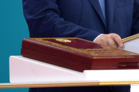 Тоқаев тіл мәселесіне қатысты сынға жауап берді 