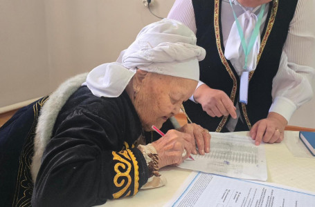 Маңғыстаудағы 104 жастағы кейуана өз таңдауын жасады