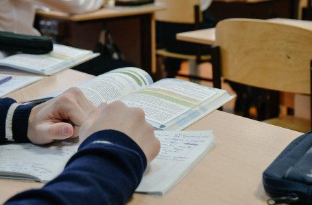 Қазақстанда оқушыларға арналған жаңа оқулықтар шығарылады