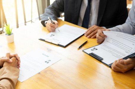 Енді “ГПХ“ рәсімдеуге болмайды, қызметкерді жұмыстан шығару қиындайды: маңызды заң қабылданды