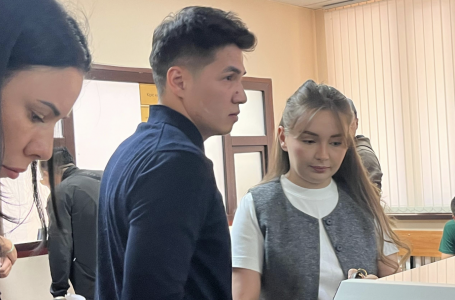 Жанәбіловтерге қатысты іс: танымал блогер сотқа келді