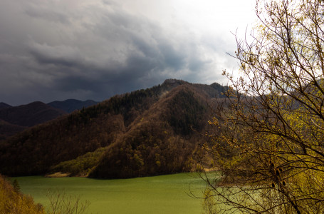 Күн күркіреп, бұршақ жауады: үш тәулікке арналған ауа райы болжамы