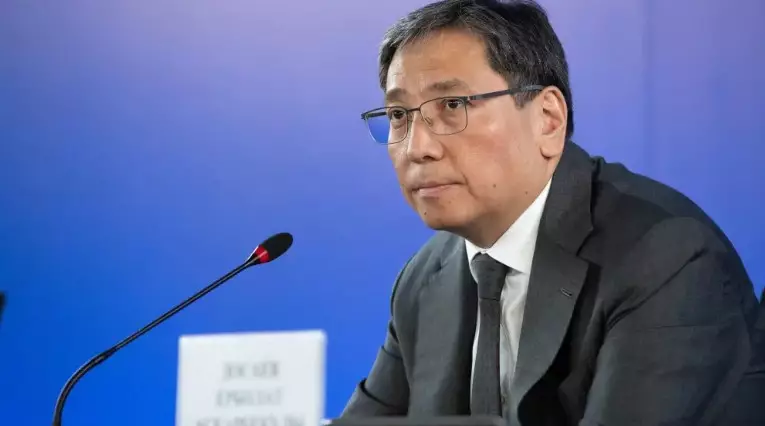 Ерболат Досаев тағы бір лауазымынан айырылды