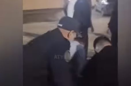 Атырау облысында бір топ жігіт полицейлерді соққыға жықты