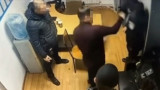 Күш қолданып, балағаттаған: Атырауда арнайы жасақ қызметкерлерінің тосын видеосы тарап кетті
