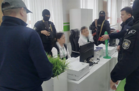 Шымкентте қылмыстық топ әшкере болды: 13 адам полицияға жеткізілді