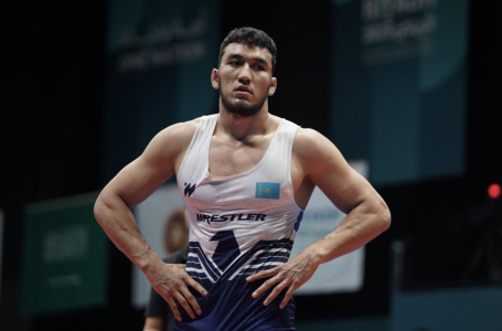 Әлем чемпионы Ризабек Айтмұқан Кайл Снайдерге есе жіберді