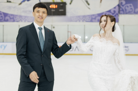 Танымал спортшы Абзал Әжіғалиев мұз үстінде некесін қиды