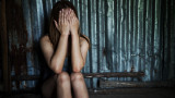 “Жастығының астына пышақ қойып ұйықтап жүрген“. Алматы облысында жасөспірім атасы тиіскенін айтты