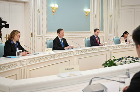 Трамптың өкілі Тоқаевқа: “Ақ үйде досыңыз бар деп сеніммен айта аламын“ 
