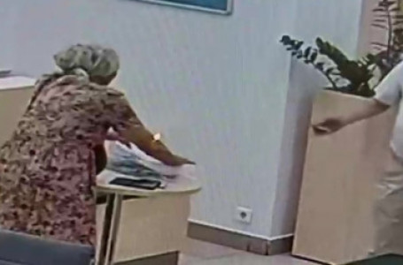 Павлодардағы банкте петарда жарылды: зардап шеккен зейнеткерлердің жағдайы қалай?