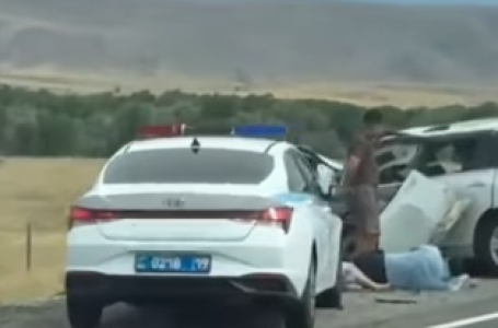 Жетісу облысында үш көлік соқтығысқан - видео