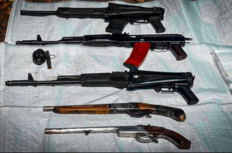 ҰҚК арнайы операция өткізіп, заңсыз 31 қаруды тәркіледі